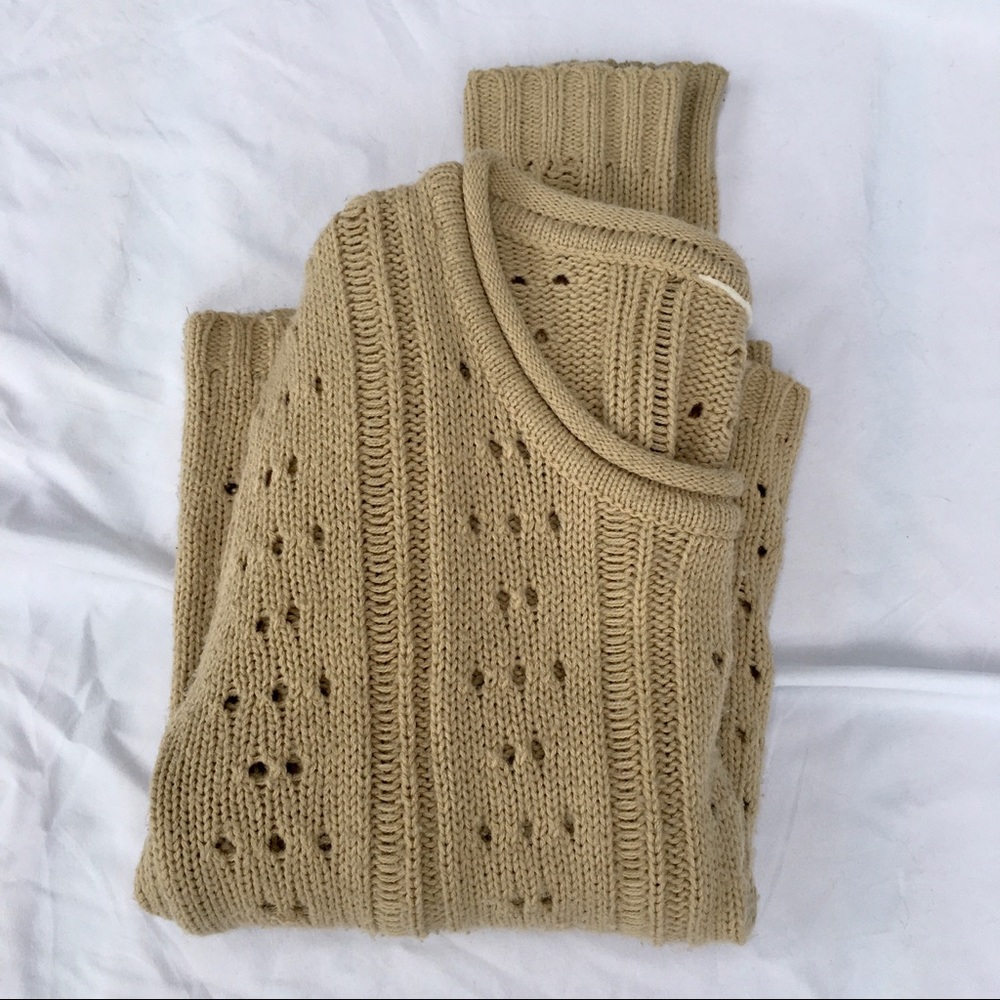 UO Urban Outfitters Tan Beige Camel Dotted Sweater - Picture 1 of 10
